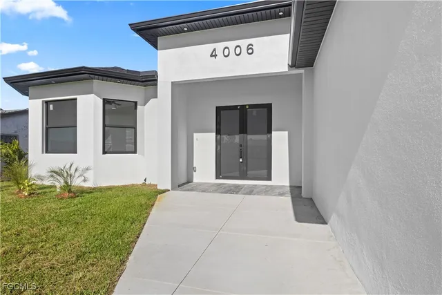 $414,600 | 4006 5th Street Southwest, Lehigh Acres, FL 33976
