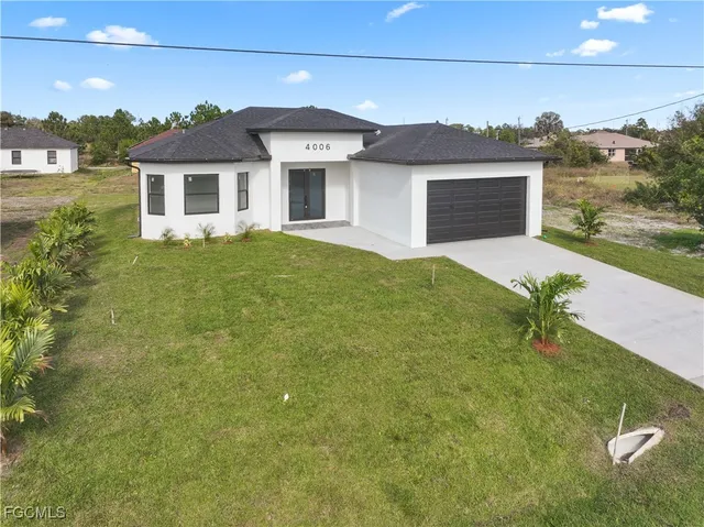 $414,600 | 4006 5th Street Southwest, Lehigh Acres, FL 33976