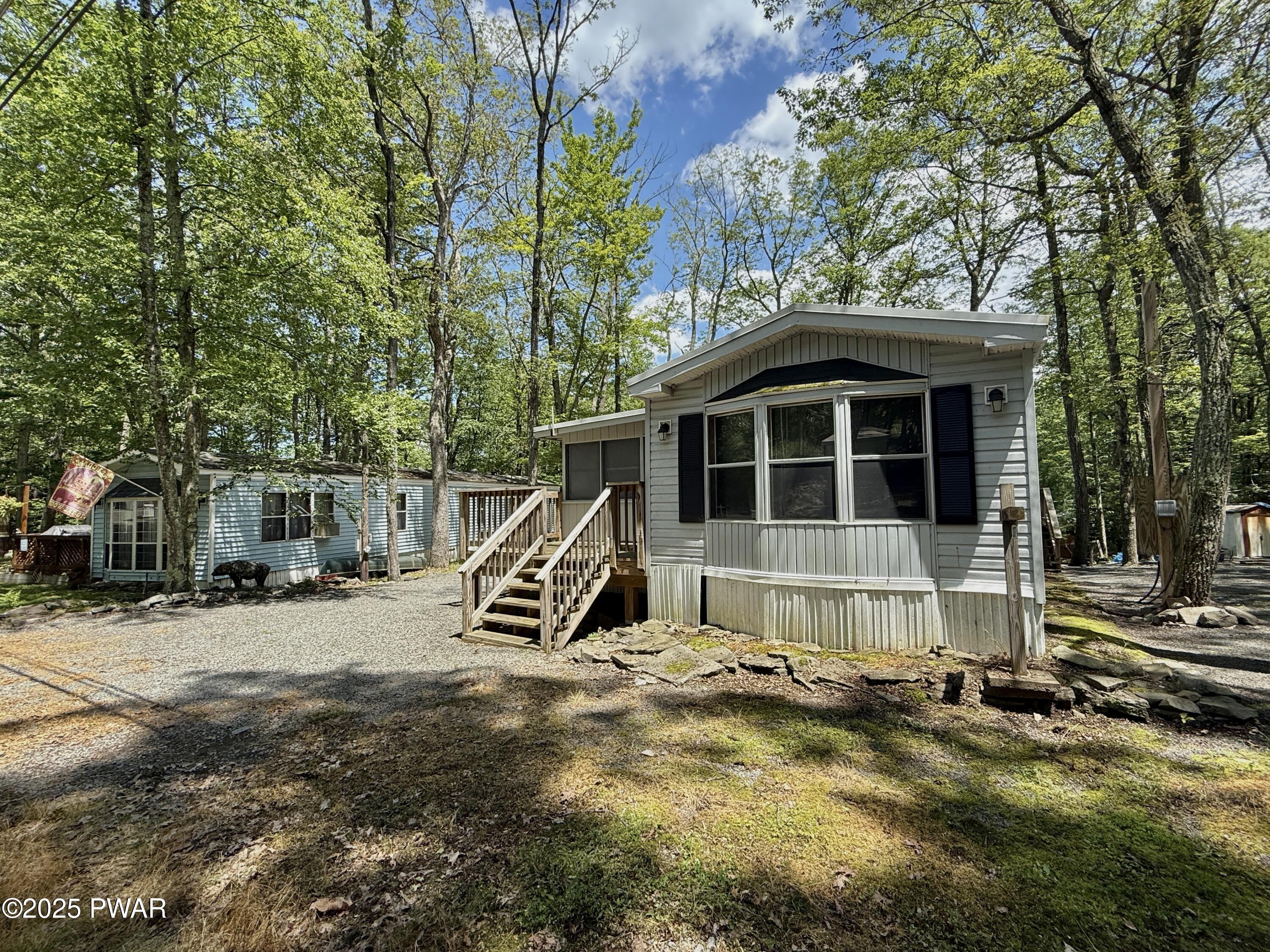 207 Upper Park Road Tafton, PA 18464 - Photo 3 of 29 Front of House