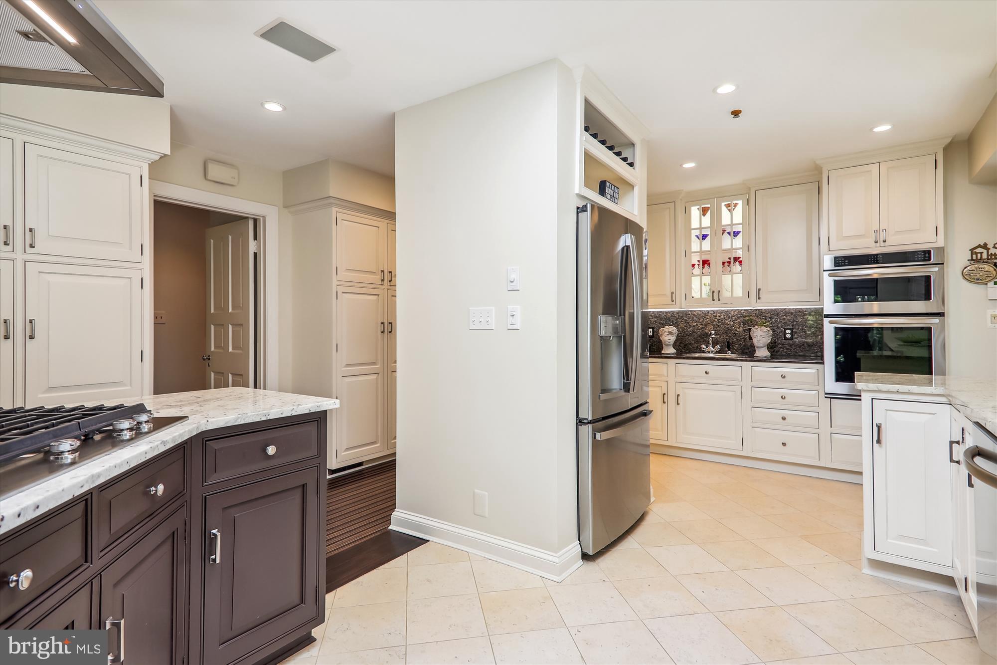 2721 Daniel Road Chevy Chase, MD 20815 - Photo 24 of 110 Kitchen
