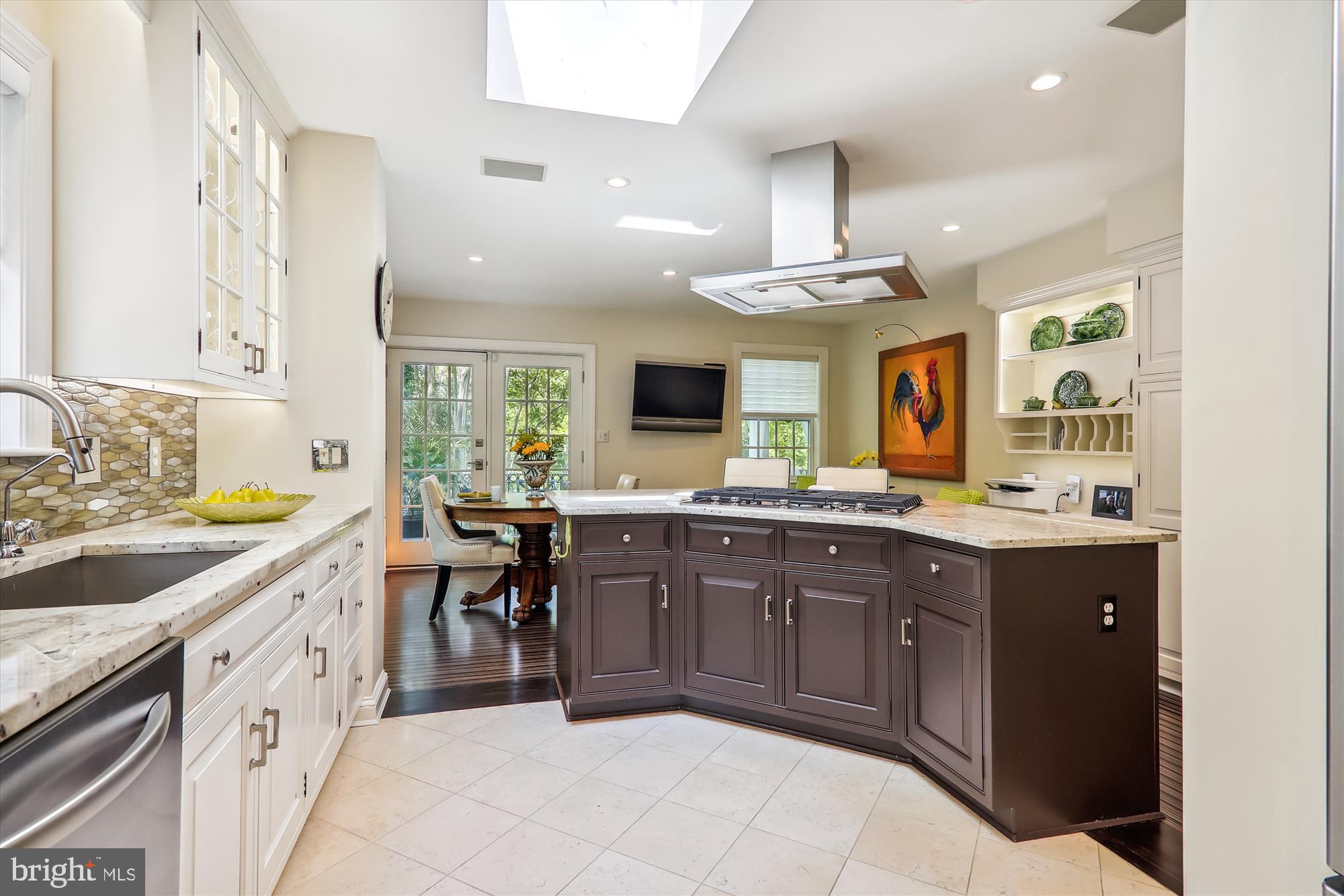 2721 Daniel Road Chevy Chase, MD 20815 - Photo 27 of 110 Kitchen