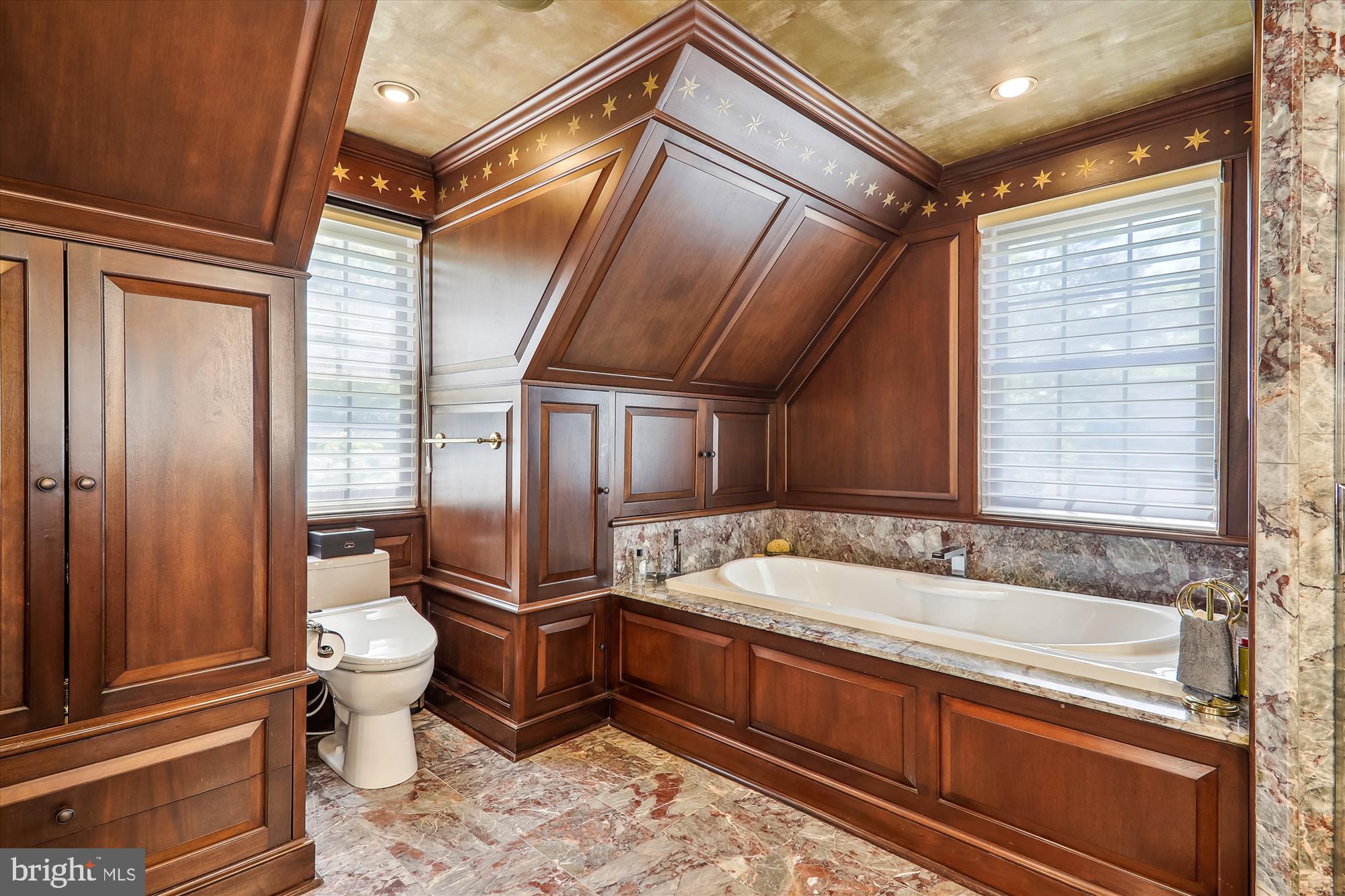 2721 Daniel Road Chevy Chase, MD 20815 - Photo 54 of 110 Primary Bathroom