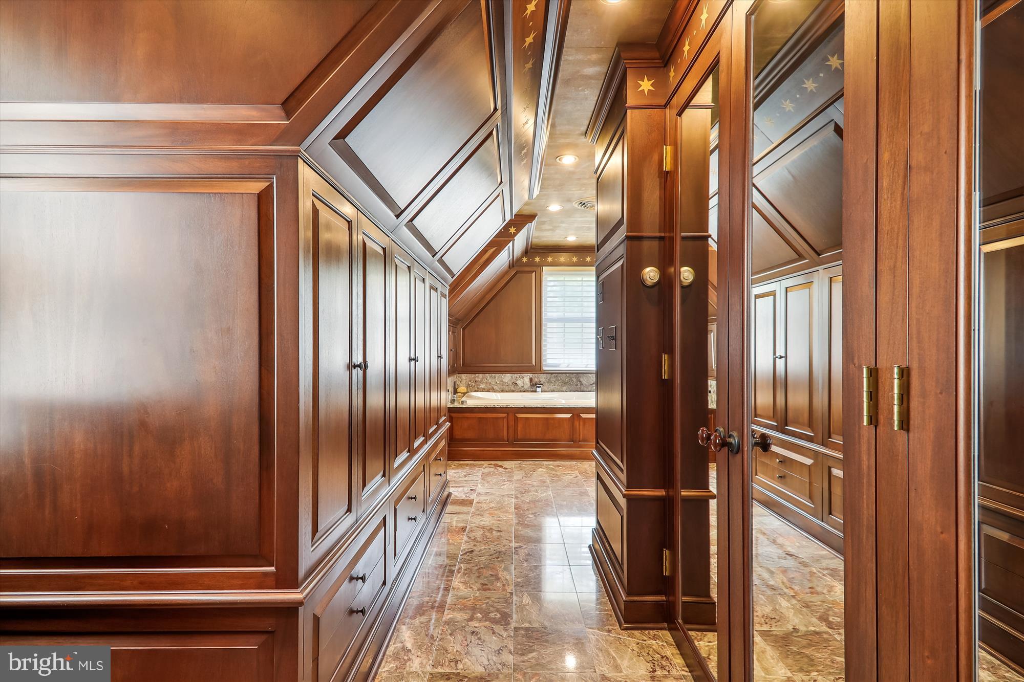 2721 Daniel Road Chevy Chase, MD 20815 - Photo 56 of 110 Primary Bathroom