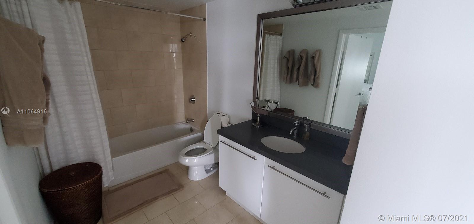 90 Southwest 3rd Street, Unit 2012 Miami, FL 33130 - Photo 13 of 22 Gallery Image 13