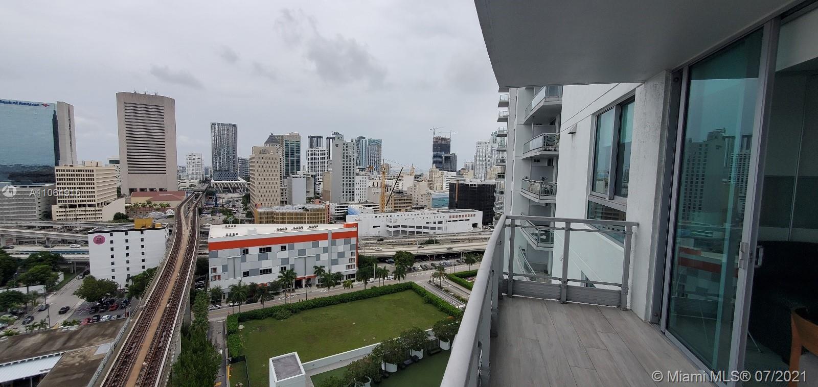 90 Southwest 3rd Street, Unit 2012 Miami, FL 33130 - Photo 20 of 22 Gallery Image 20