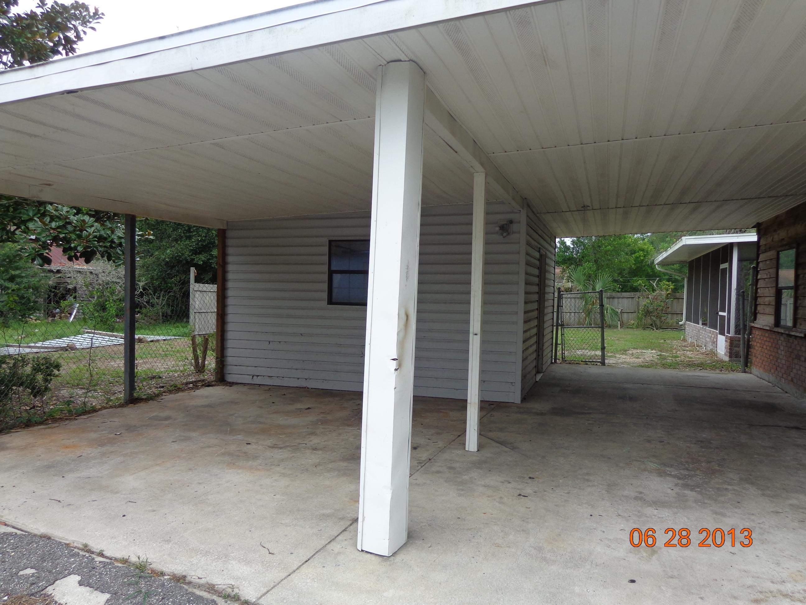2270 Anniston Road Jacksonville, FL 32246 - Photo 3 of 3 Carport