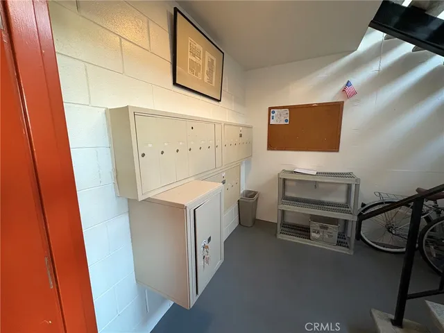 $3,650 | 735 El Camino Real, Unit 102, Burlingame, CA 94010