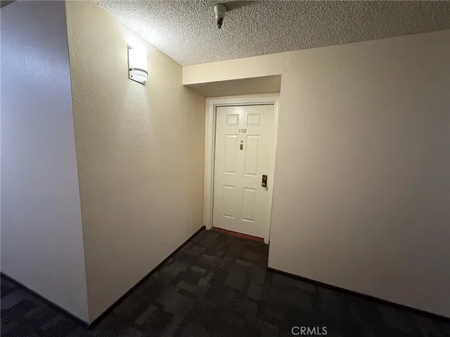 $3,650 | 735 El Camino Real, Unit 102, Burlingame, CA 94010