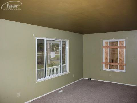 1152 Ransom Drive Flint, MI 48507 - Photo 21 of 26 20353862-23.JPG