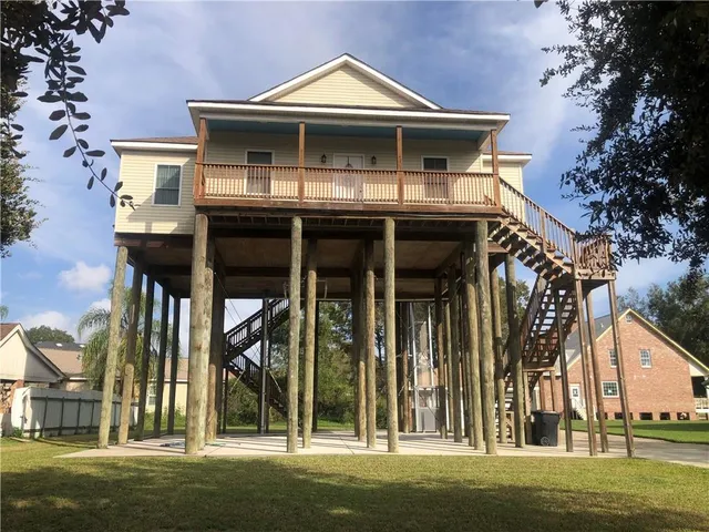 $249,900 | 112 West Park Boulevard, Braithwaite, LA 70040