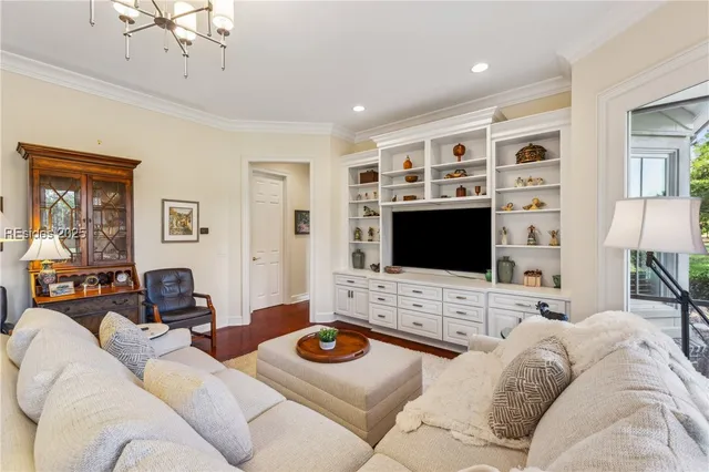 $1,250,000 | 21 Bayley Road, Bluffton, SC 29910