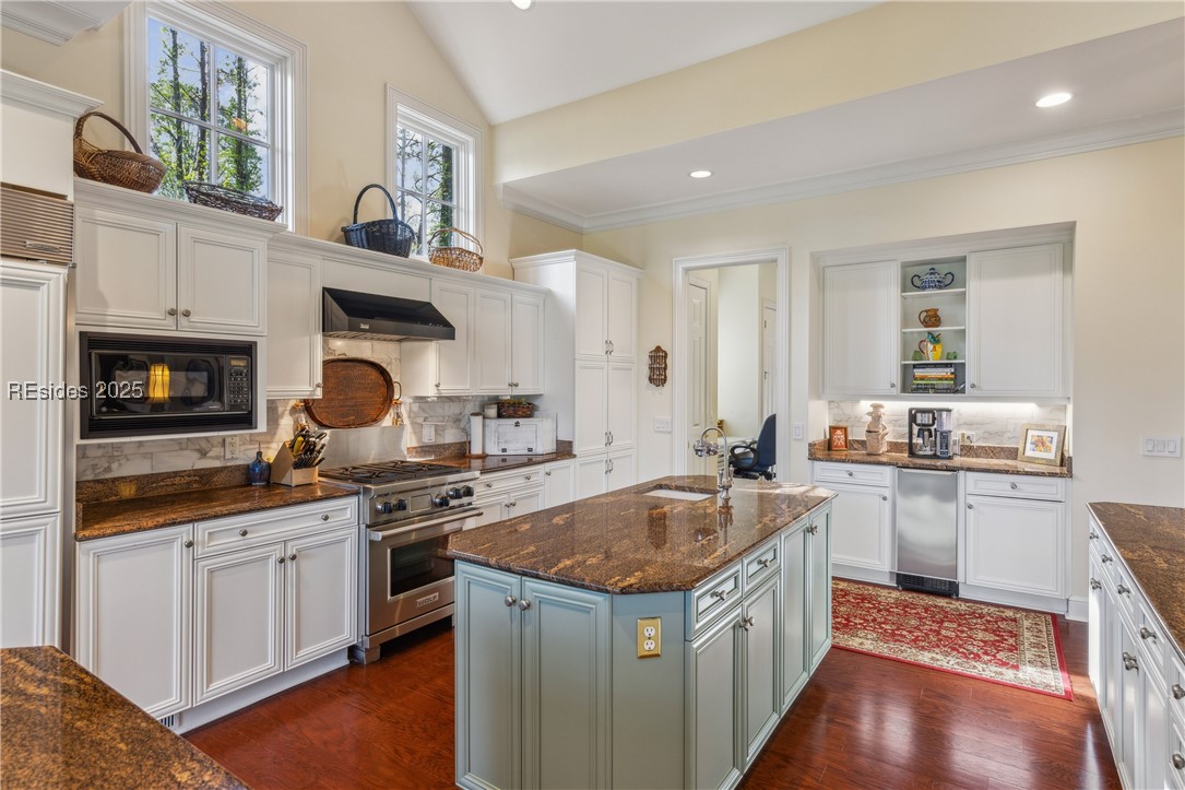 21 Bayley Road Bluffton, SC 29910 - Photo 33 of 96