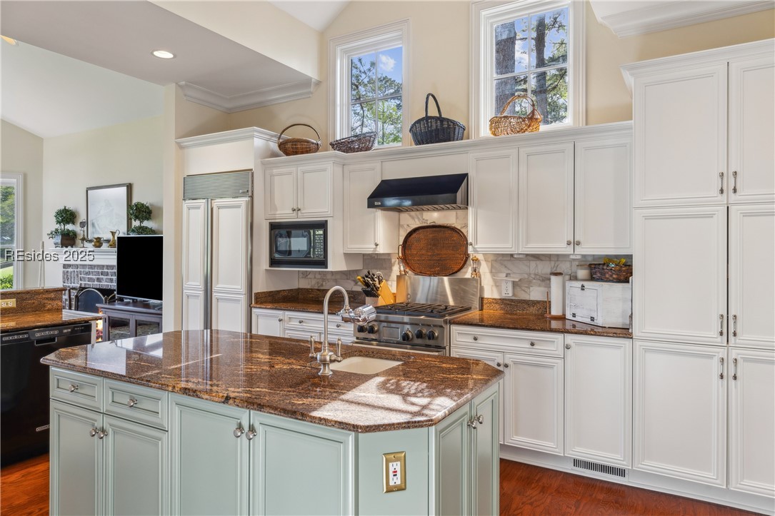 21 Bayley Road Bluffton, SC 29910 - Photo 35 of 96