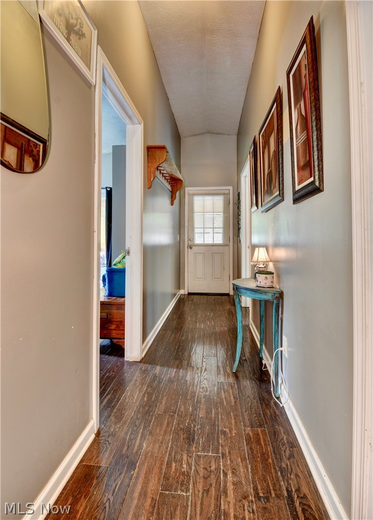 4026 9th Street Northwest Canton, OH 44708 - Photo 14 of 34 Gallery Image 14