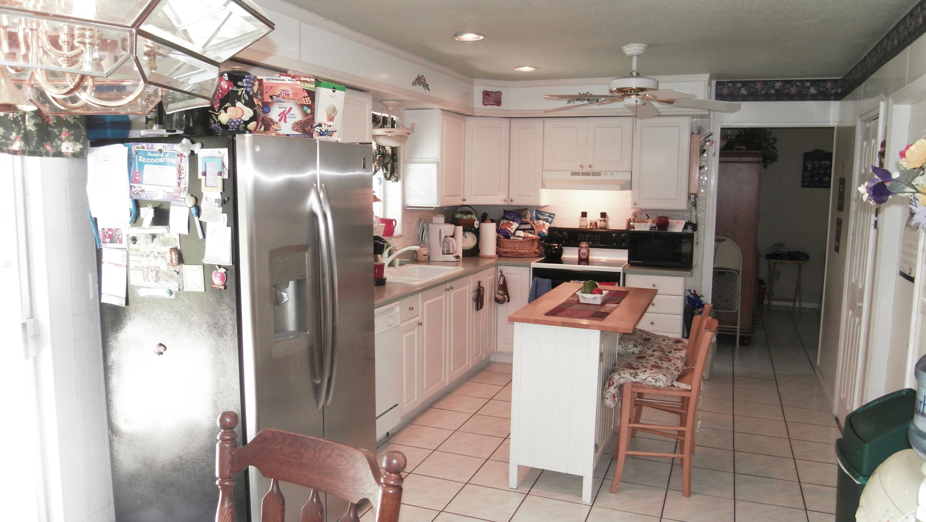 11094 Mustang Street Boca Raton, FL 33428 - Photo 25 of 56 Kitchen