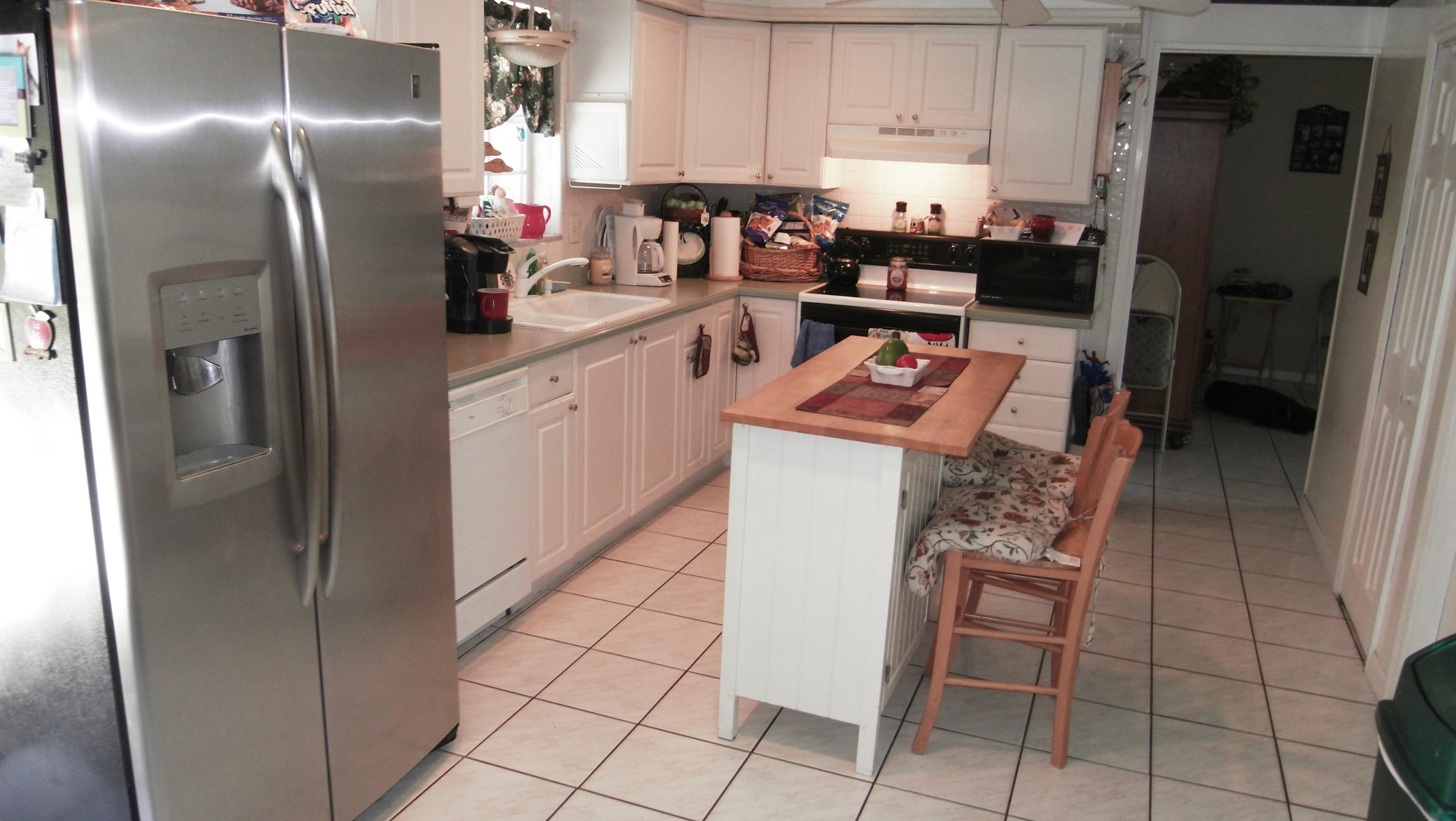 11094 Mustang Street Boca Raton, FL 33428 - Photo 28 of 56 Kitchen