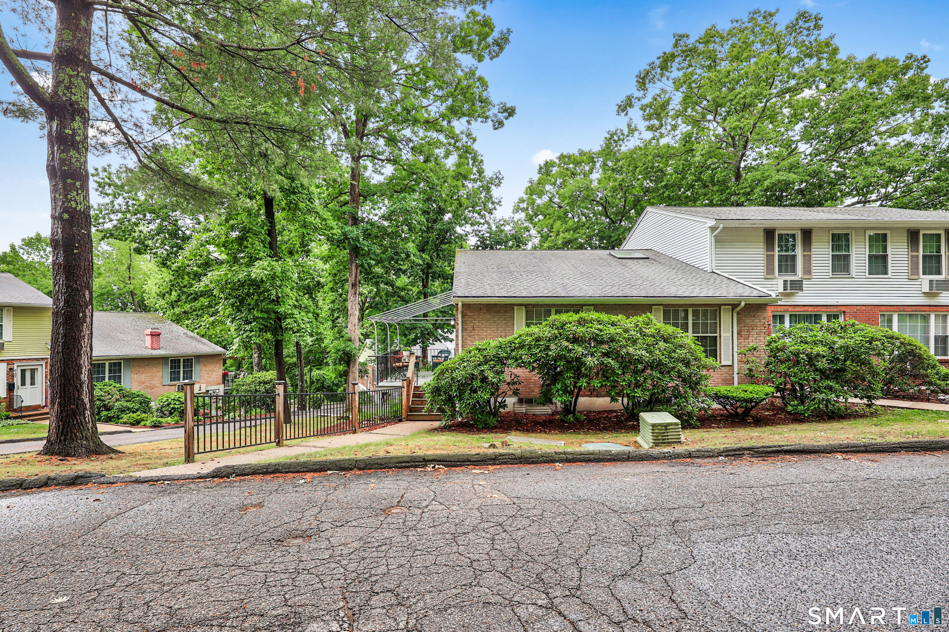 123 Queens Road, Unit 123 Torrington, CT 06790 - Photo 32 of 34 Gallery Image 32