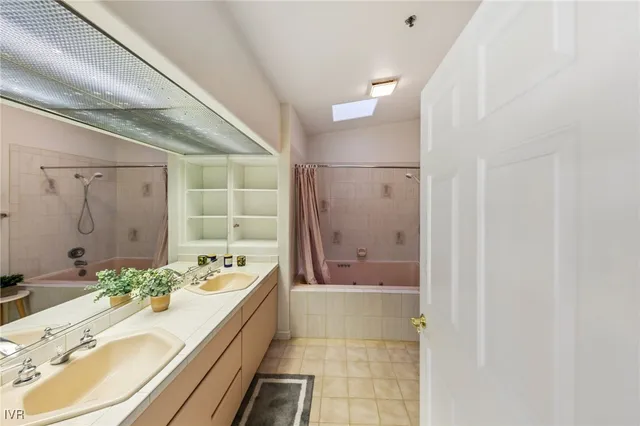 $1,325,000 | 120 Country Club Drive, Unit 37, Incline Village, NV 89451