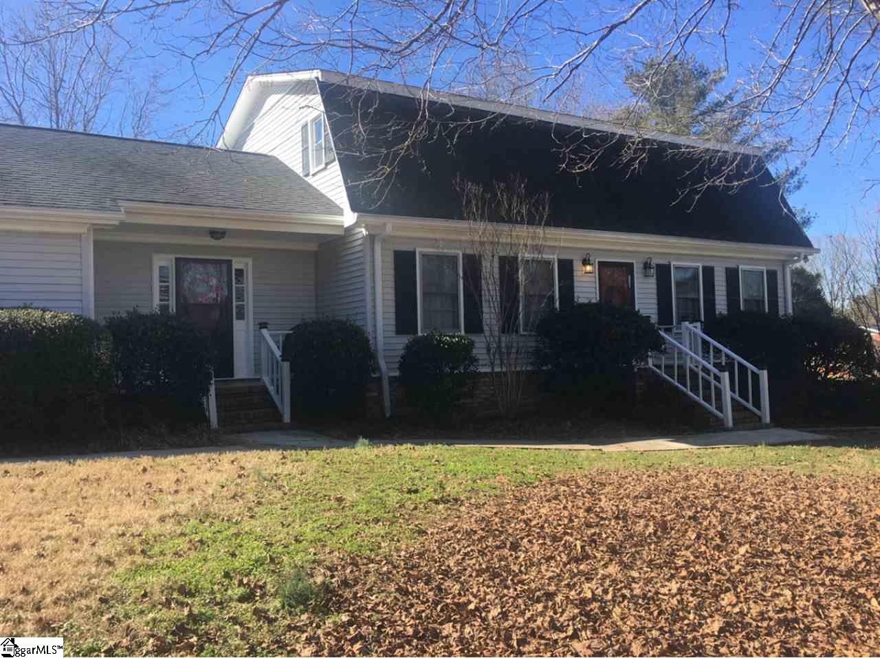 307 Timbrooke Way Easley, SC 29642 - Photo 2 of 36 Gallery Image 2