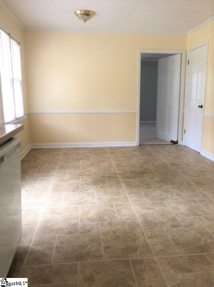 307 Timbrooke Way Easley, SC 29642 - Photo 6 of 36 Gallery Image 6