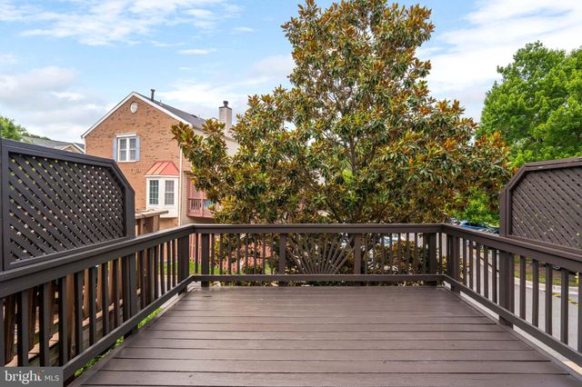 $925,000 | 1339 Argall Place, Alexandria, VA 22314