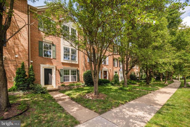 $925,000 | 1339 Argall Place, Alexandria, VA 22314