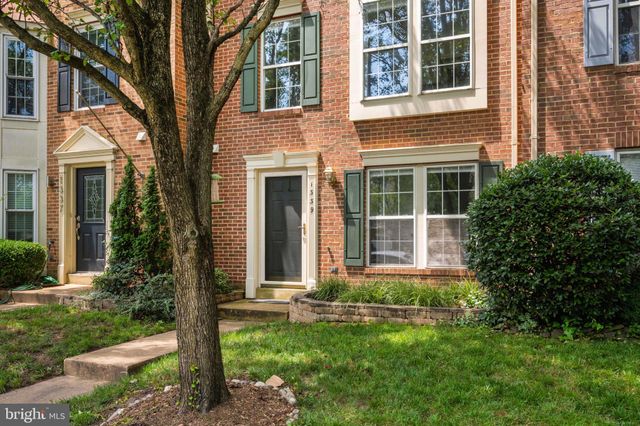 $925,000 | 1339 Argall Place, Alexandria, VA 22314