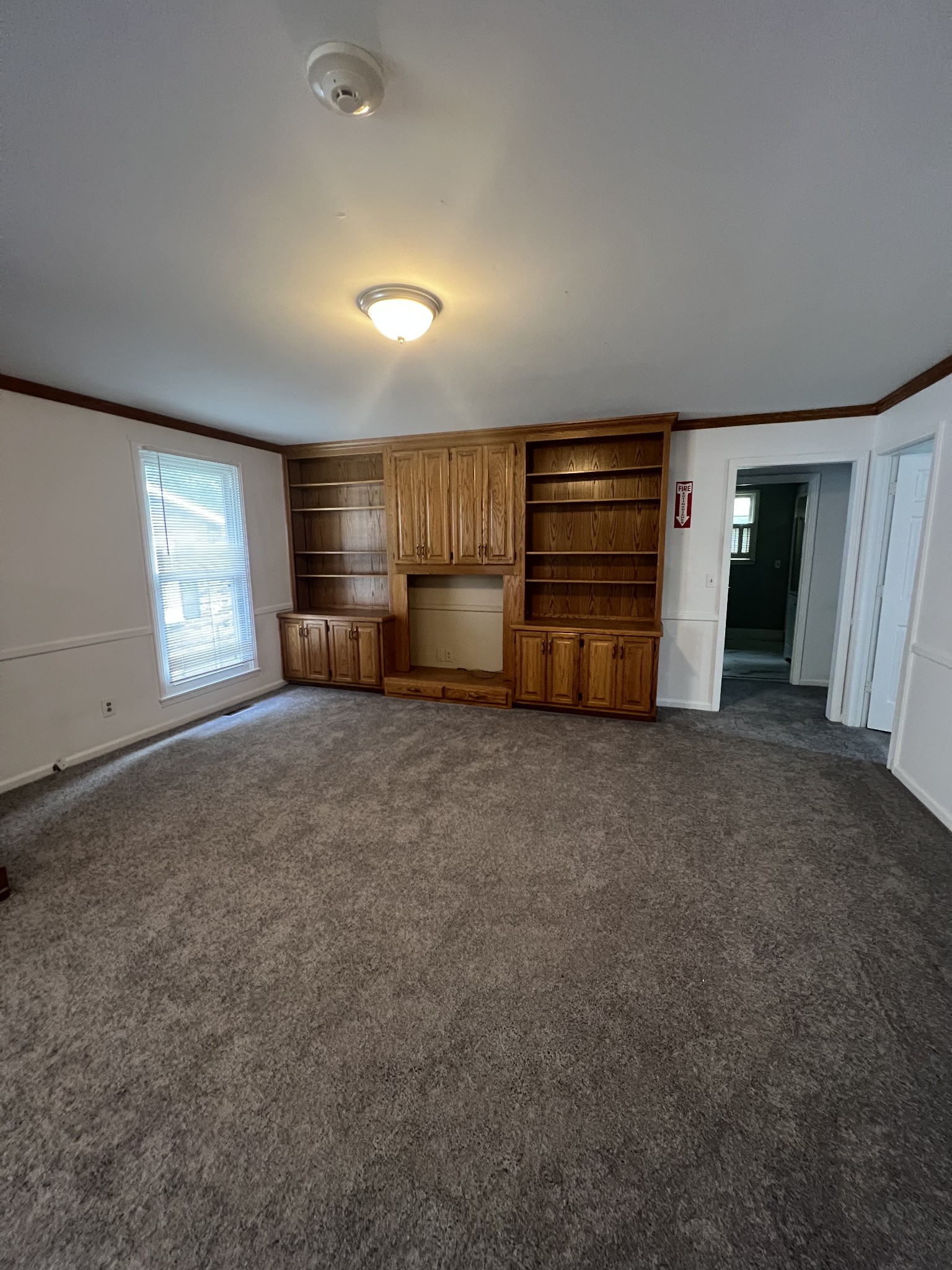 5588 Lebanon Road Lebanon, TN 37087 - Photo 12 of 43 a view of an empty room with a kitchen