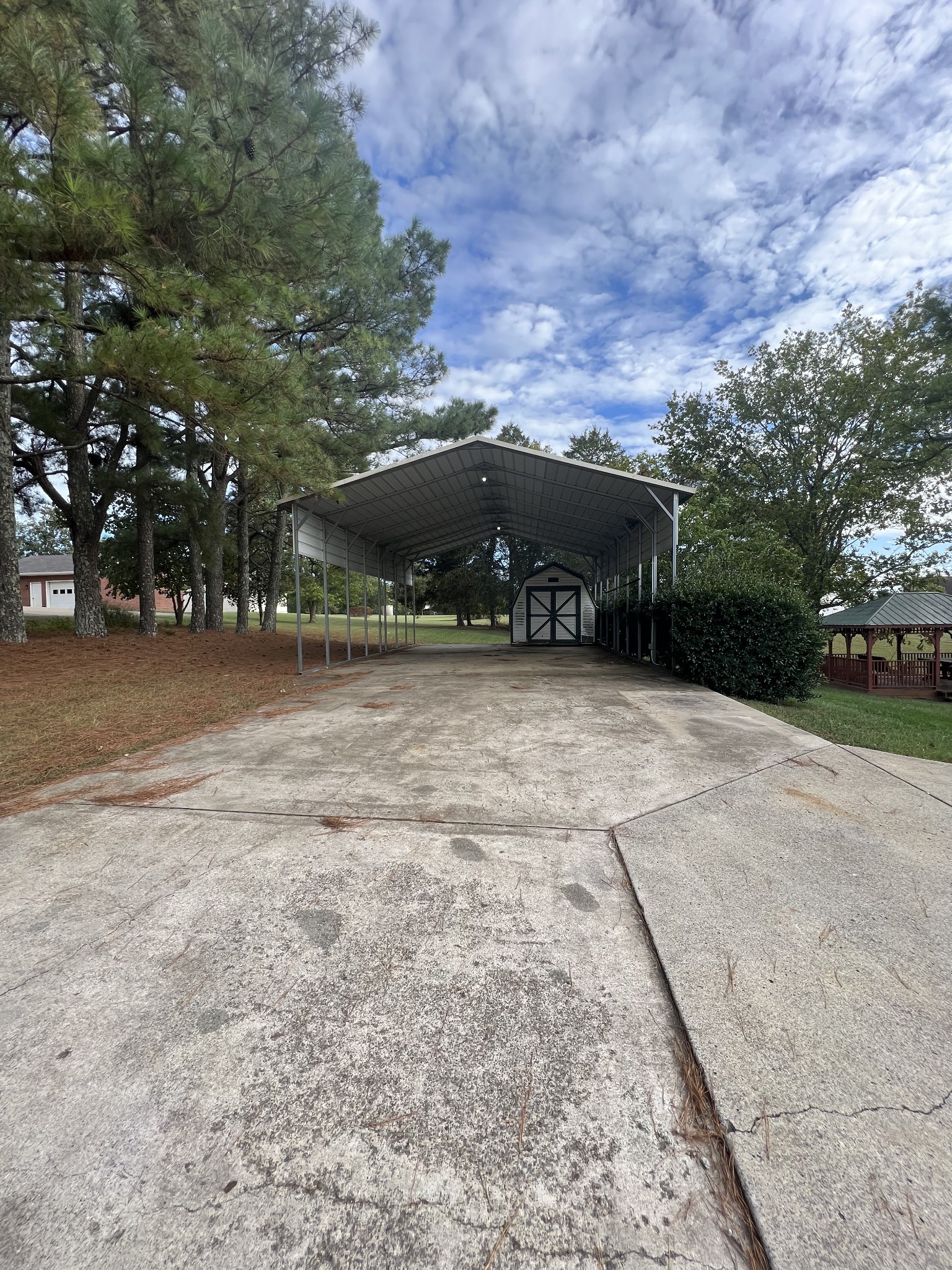 5588 Lebanon Road Lebanon, TN 37087 - Photo 35 of 43 a view of a house with a yard