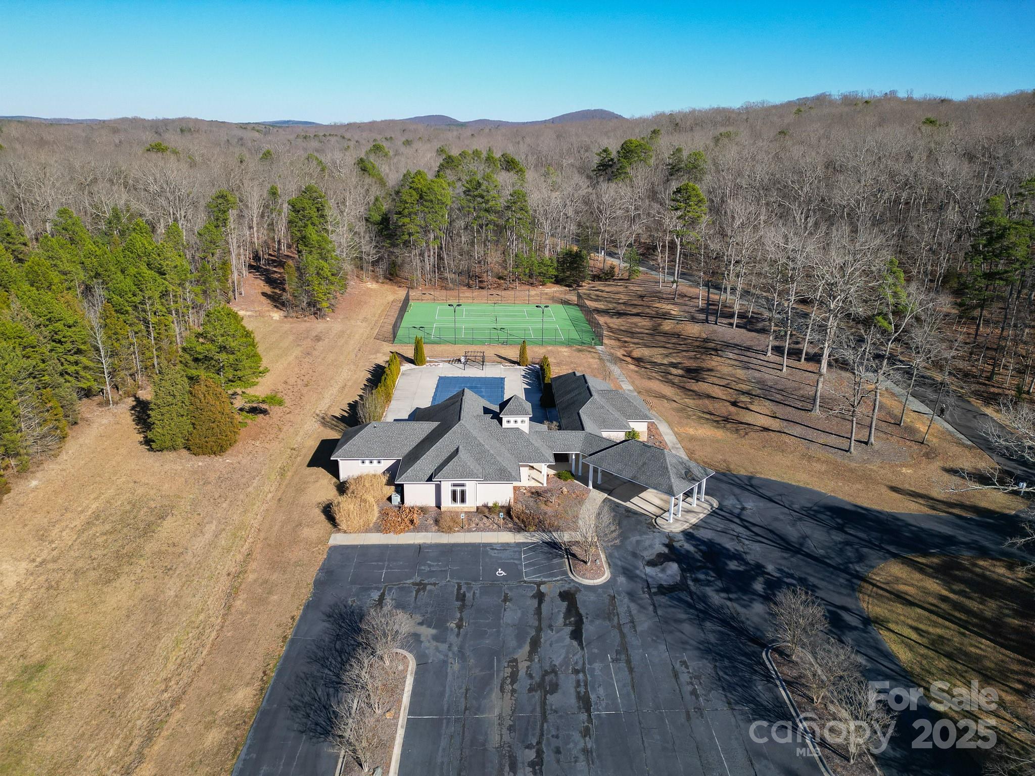 481 Harborgate Drive Denton, NC 27239 - Photo 4 of 9