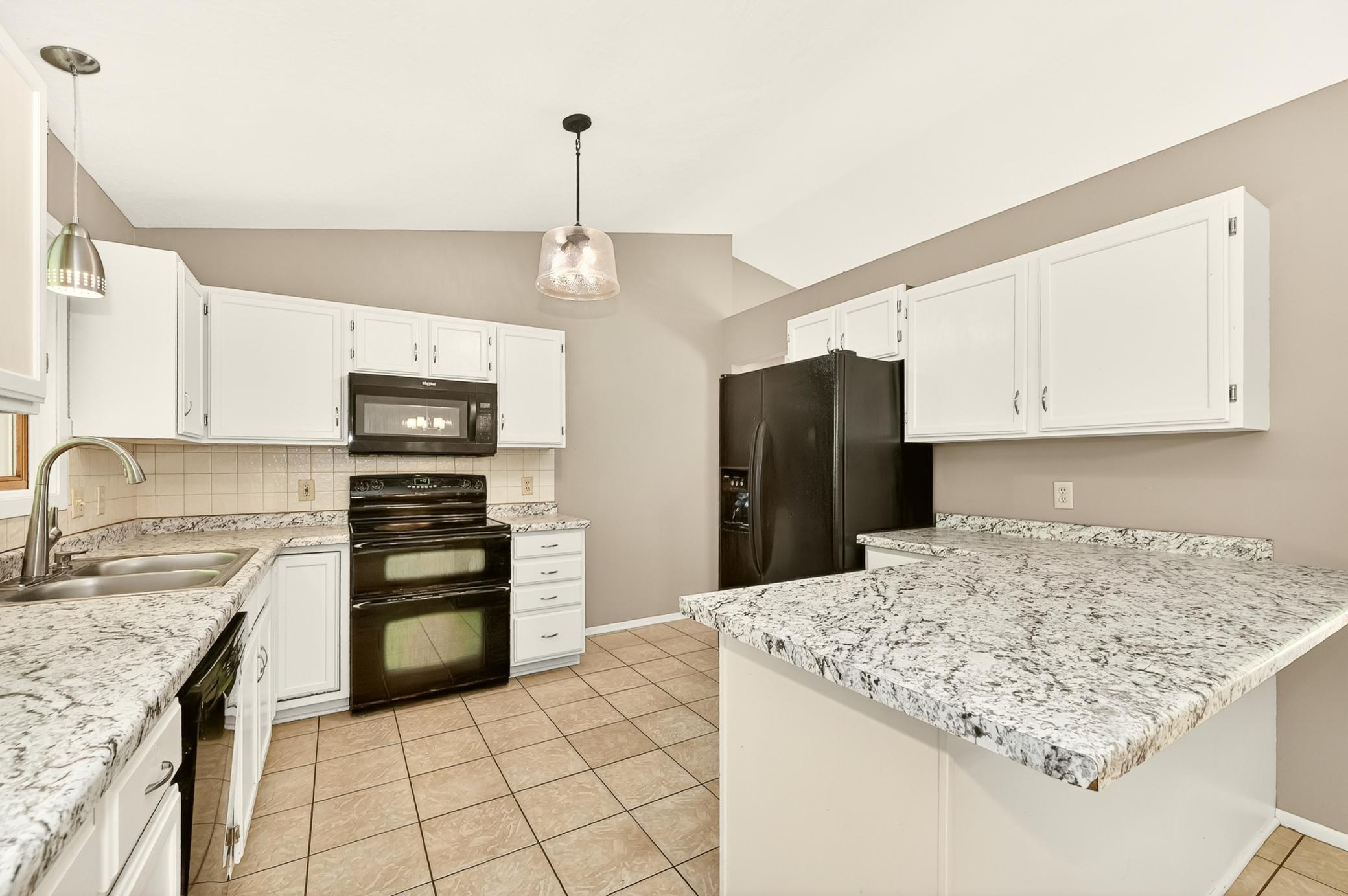2627 Westridge Lane Northwest Rochester, MN 55901 - Photo 7 of 24