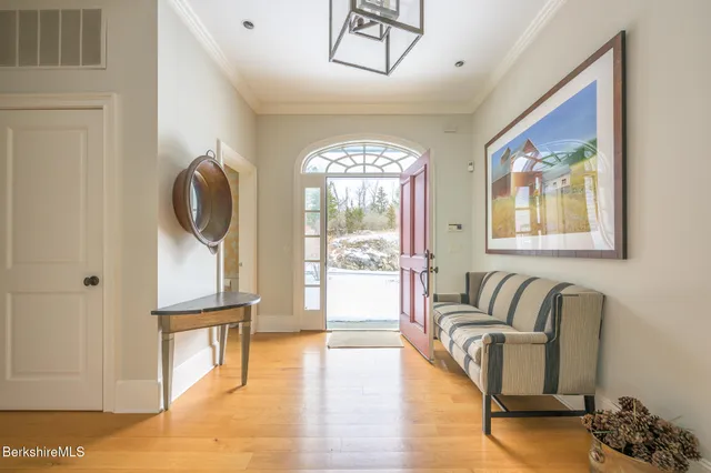 $4,250,000 | 58 Round Hill Road, Great Barrington, MA 01230