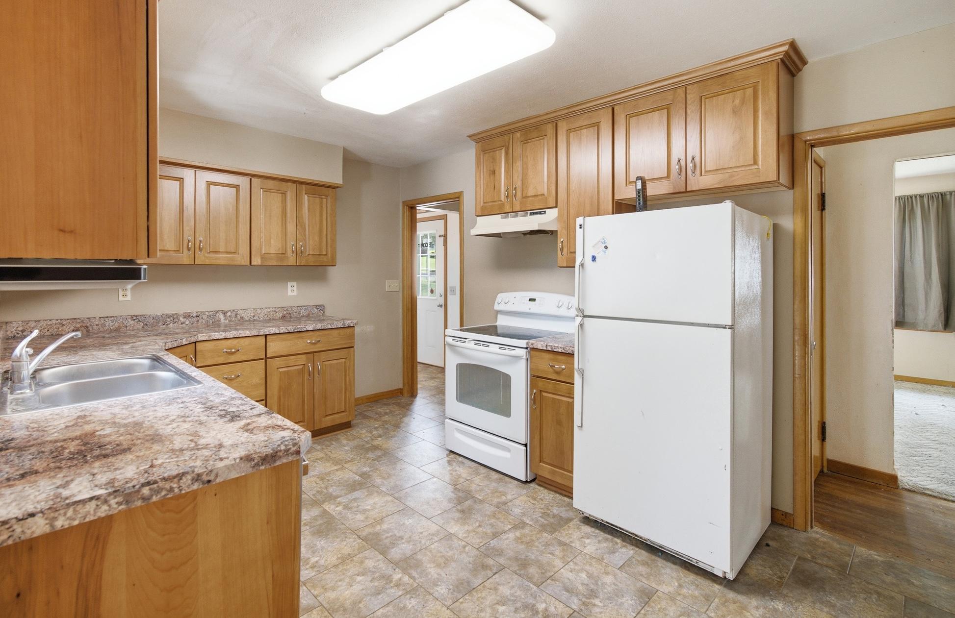 316 Silver Street West Mapleton, MN 56065 - Photo 2 of 37