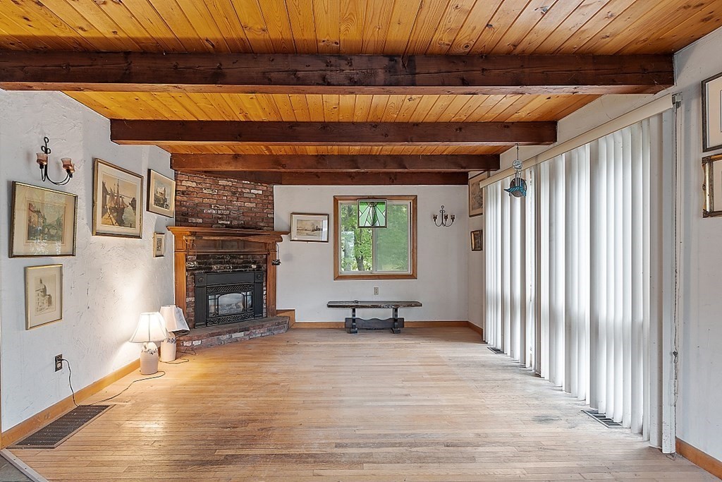 2 Glenmere Road Rockport, MA 01966 - Photo 2 of 22