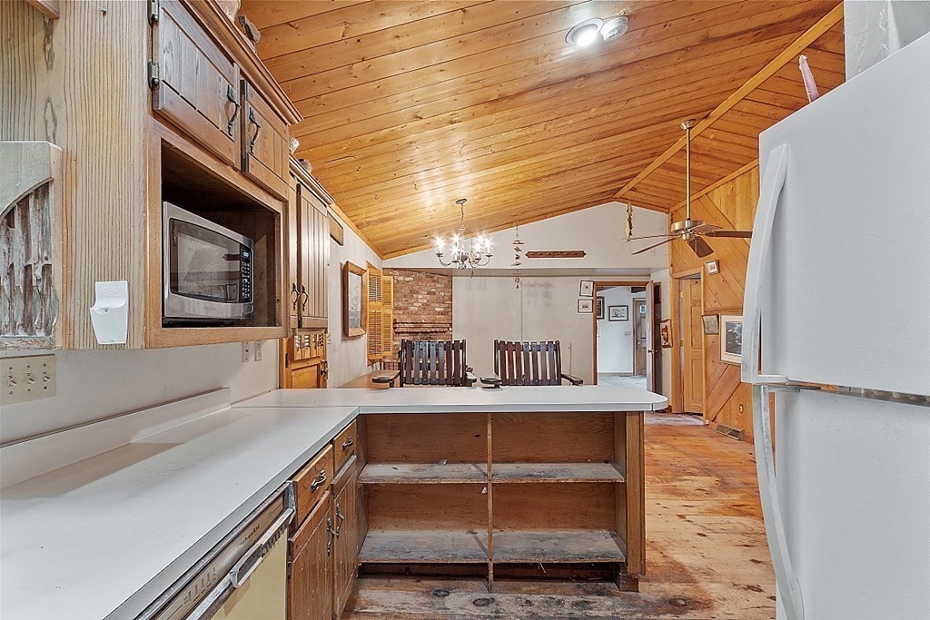 2 Glenmere Road Rockport, MA 01966 - Photo 9 of 22