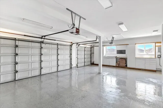 $1,647,000 | 3439 Via Loma Vista, Escondido, CA 92029