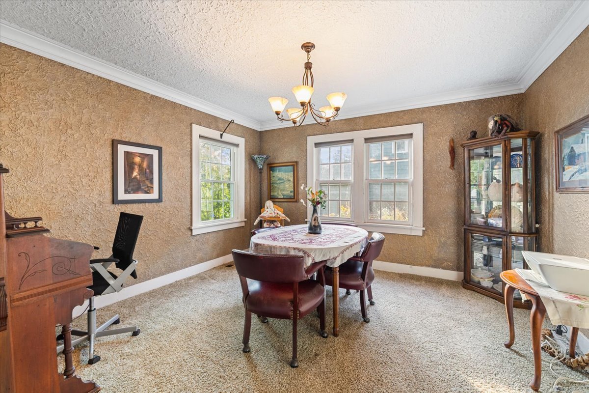 501 Dodson Street Geneva, IL 60134 - Photo 7 of 23 a view of a dining room with furniture window and outside view