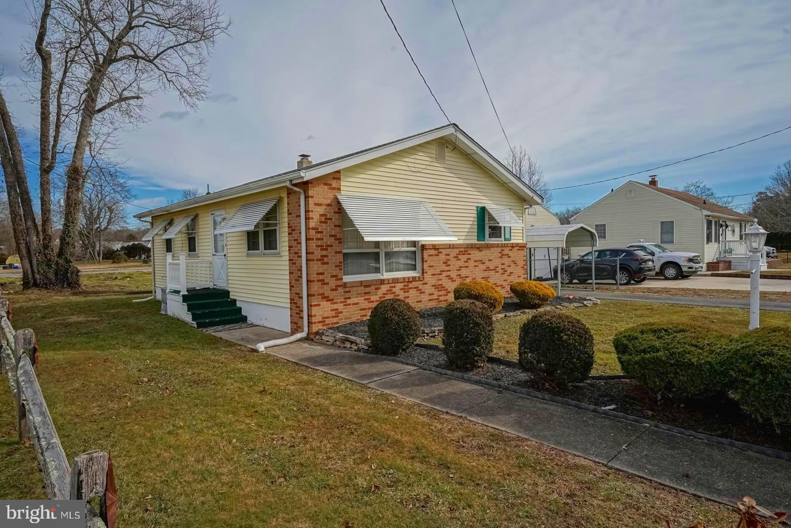 10 Eaton Road Pennsville, NJ 08070 - Photo 2 of 31 Affordable & Adorable!