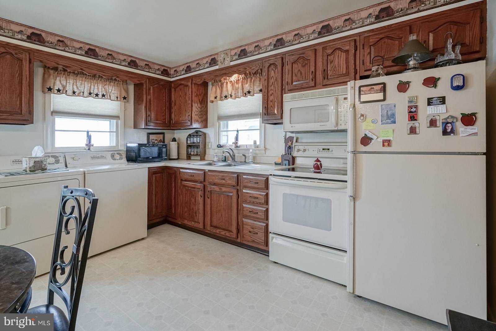 10 Eaton Road Pennsville, NJ 08070 - Photo 15 of 31 Immaculate!