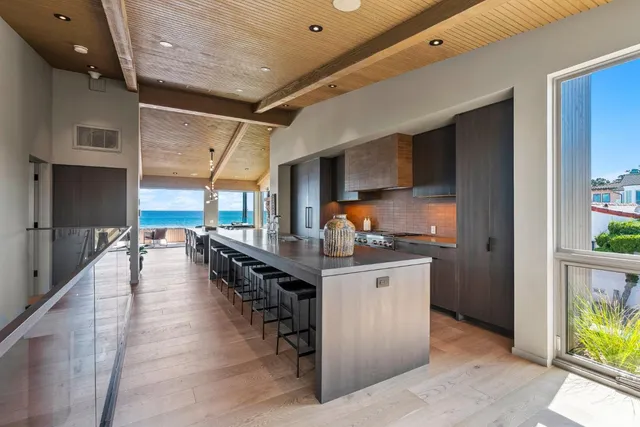 $5,800,000 | 1122 West Cliff Drive, Santa Cruz, CA 95060