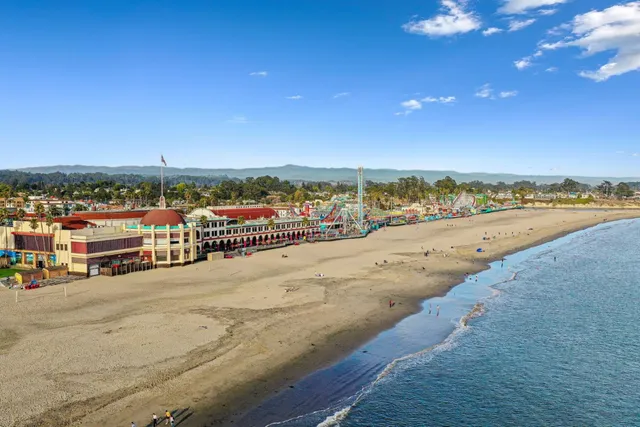 $5,800,000 | 1122 West Cliff Drive, Santa Cruz, CA 95060