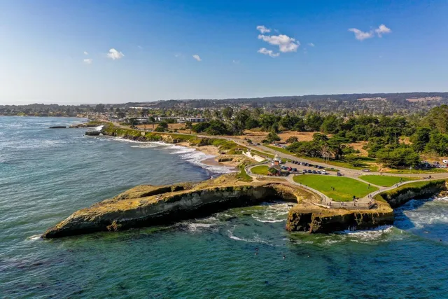 $5,800,000 | 1122 West Cliff Drive, Santa Cruz, CA 95060