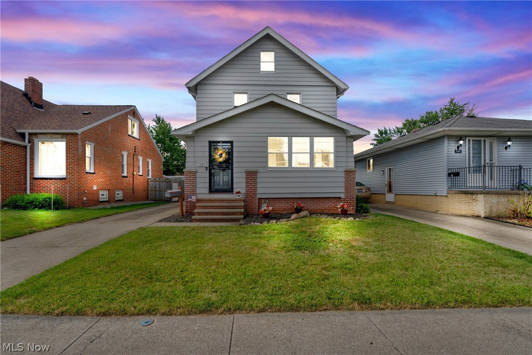 7803 Snow Road Parma, OH 44129 - Photo 4 of 34 Gallery Image 4