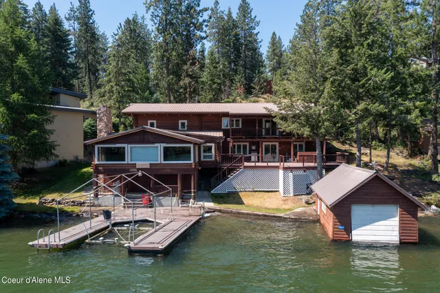 $1,595,000 | 10375 West Shale Court, Post Falls, ID 83854