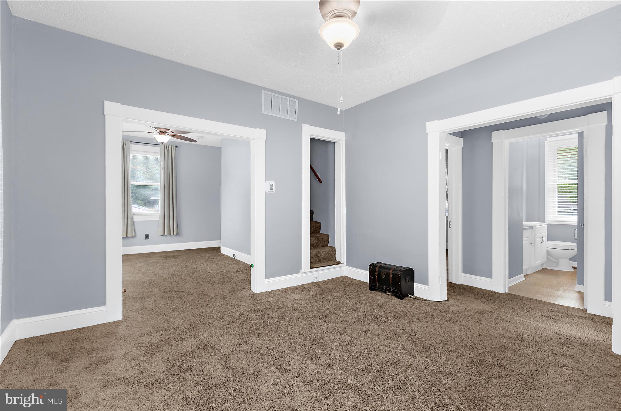 40 Hampton Road Linthicum Heights, MD 21090 - Photo 14 of 44