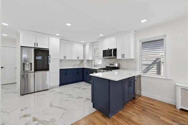 $779,999 | 172-09 140th Avenue | Rochdale