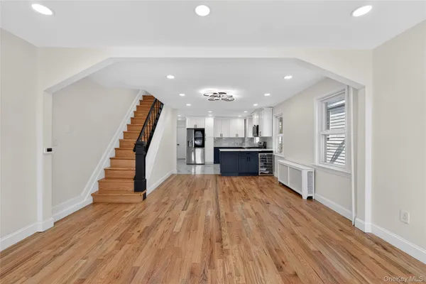 $779,999 | 172-09 140th Avenue | Rochdale