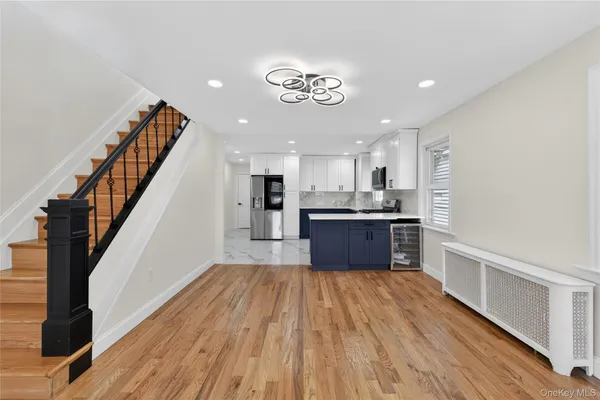 $779,999 | 172-09 140th Avenue | Rochdale
