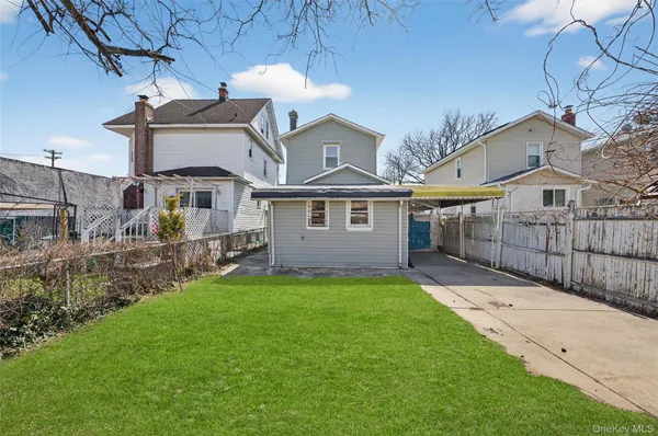 $779,999 | 172-09 140th Avenue | Rochdale