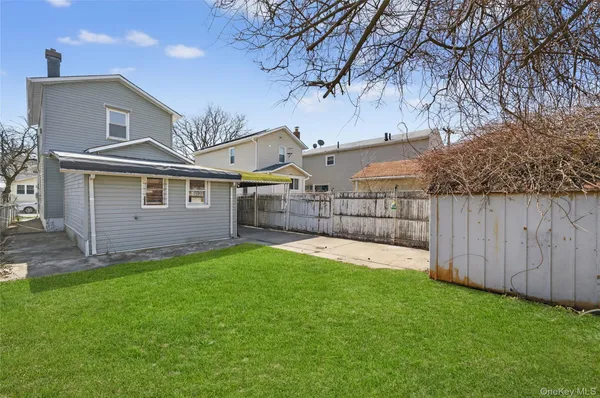 $779,999 | 172-09 140th Avenue | Rochdale